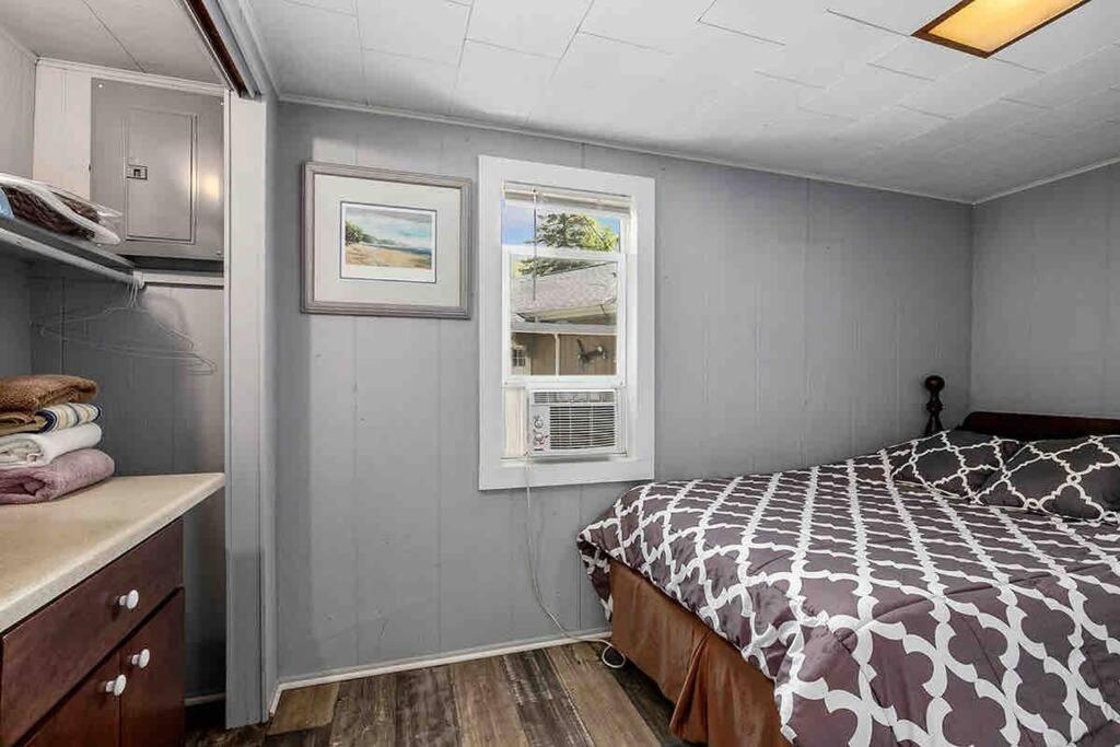 Pet-Friendly Cabin With Dock, Firepit, Bbq Newaygo 외부 사진